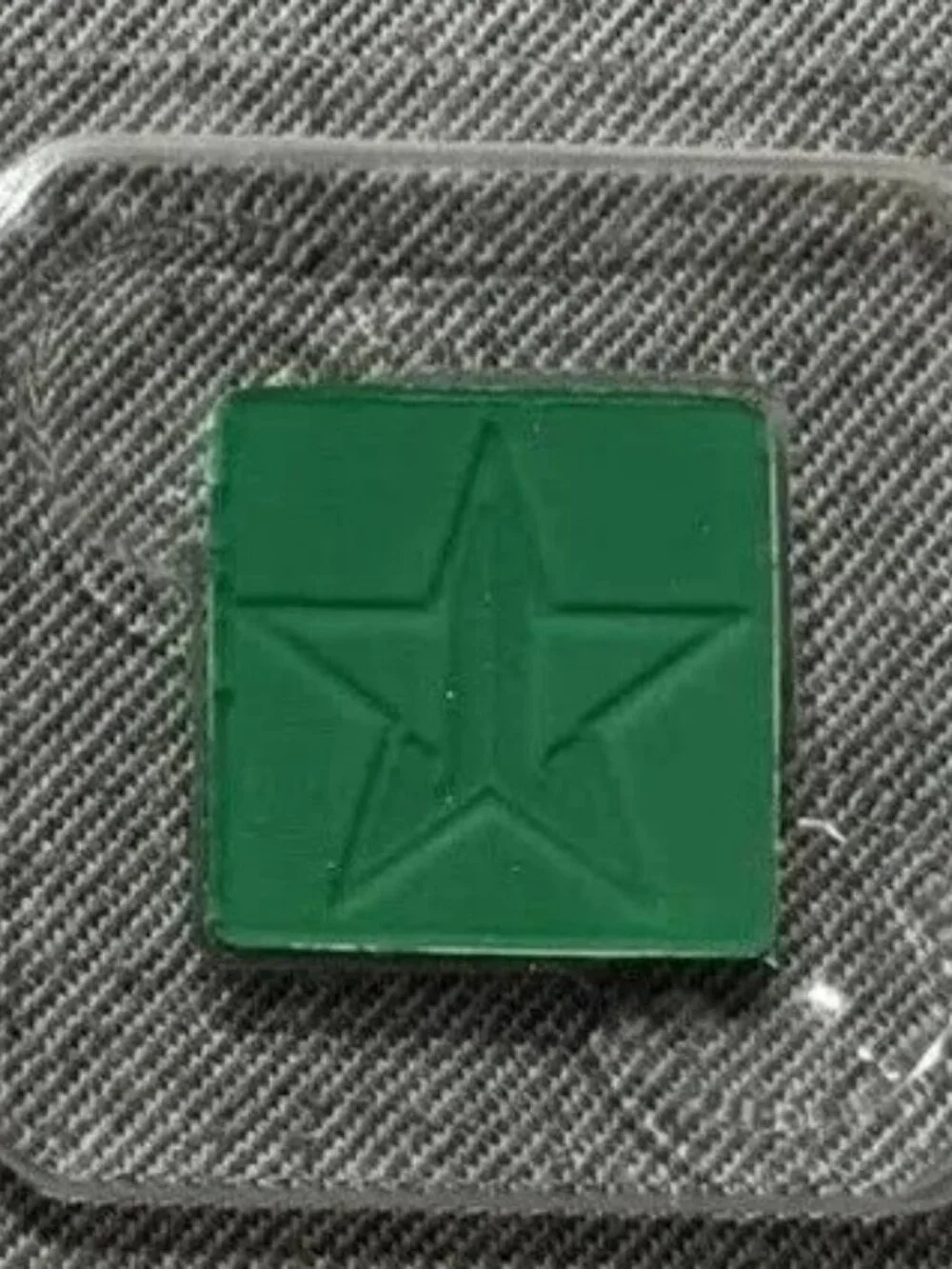 NEW Jeffree Star Eyeshadow Single in Crocodile Tears